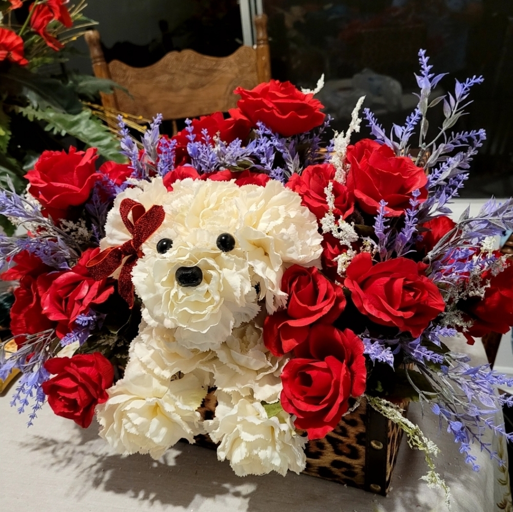 Starr'z Artificial Floral Arrangements 760-978-7369